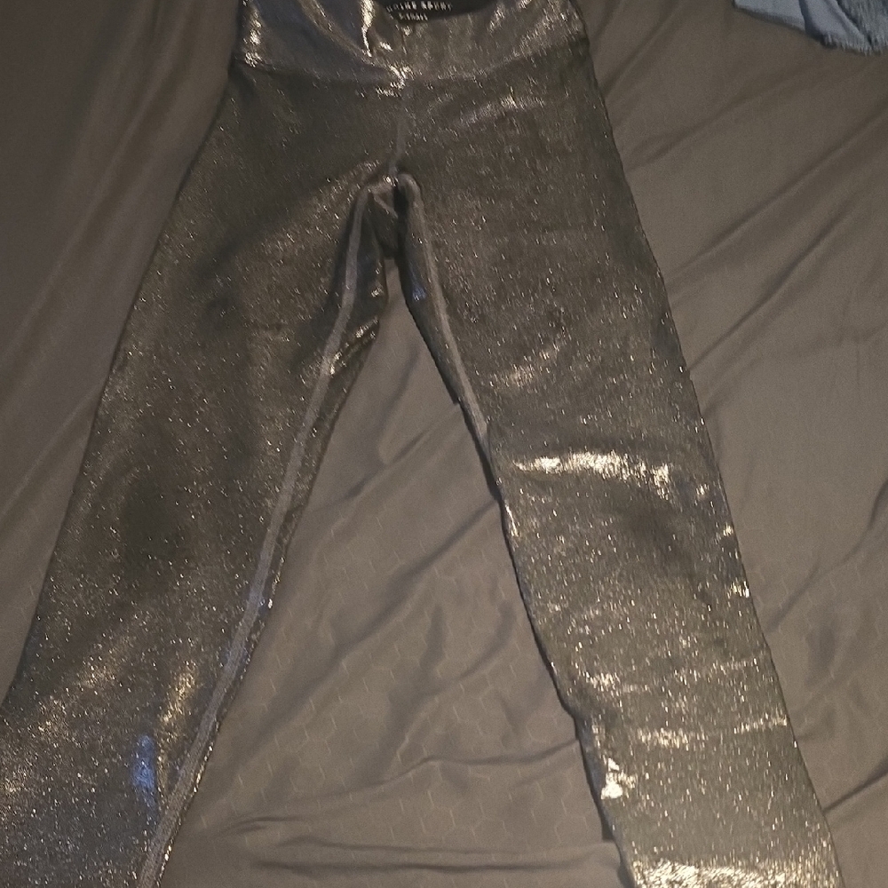 Heroine Sport Silver Shimmer Leggings